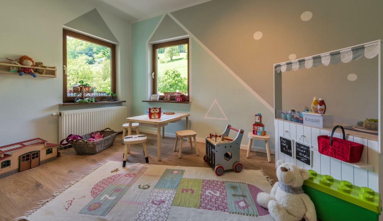 Boutique Wellnesshotel Landmann Steinen  Екстериор снимка